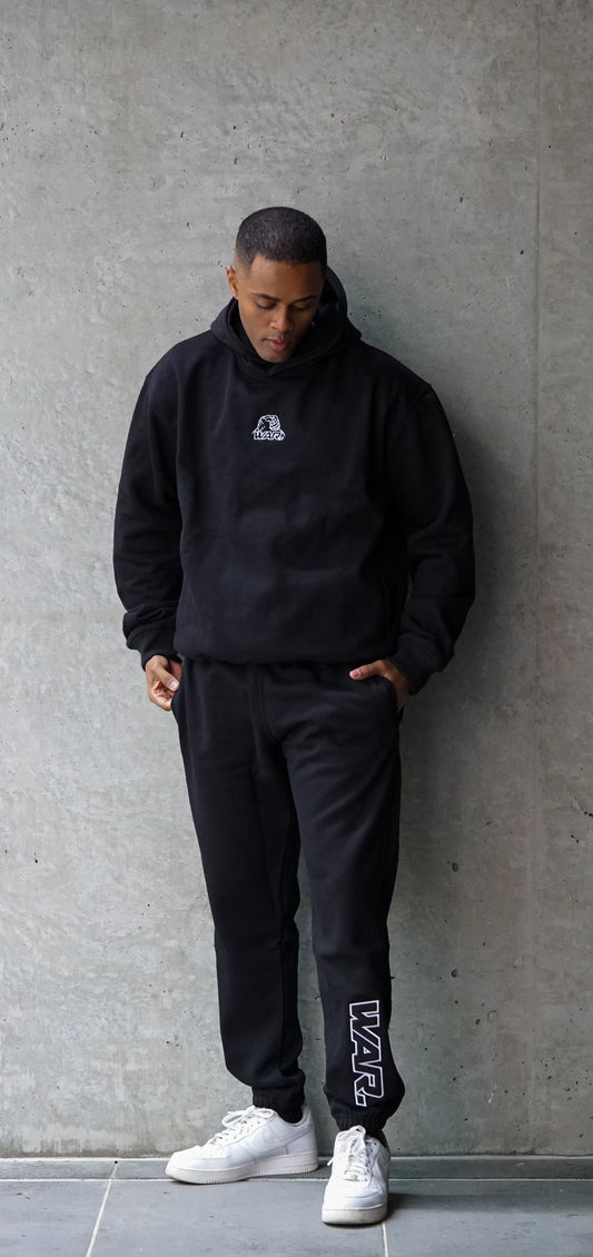 INTERNATIONAL OVERSIZED TRACKPANTS